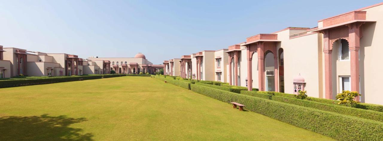 Orchha Palace And Convention Centre Dış mekan fotoğraf