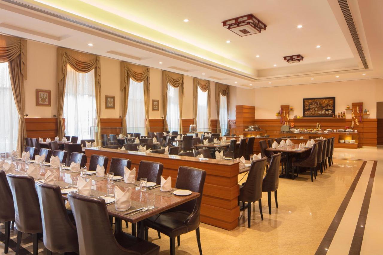 Orchha Palace And Convention Centre Dış mekan fotoğraf