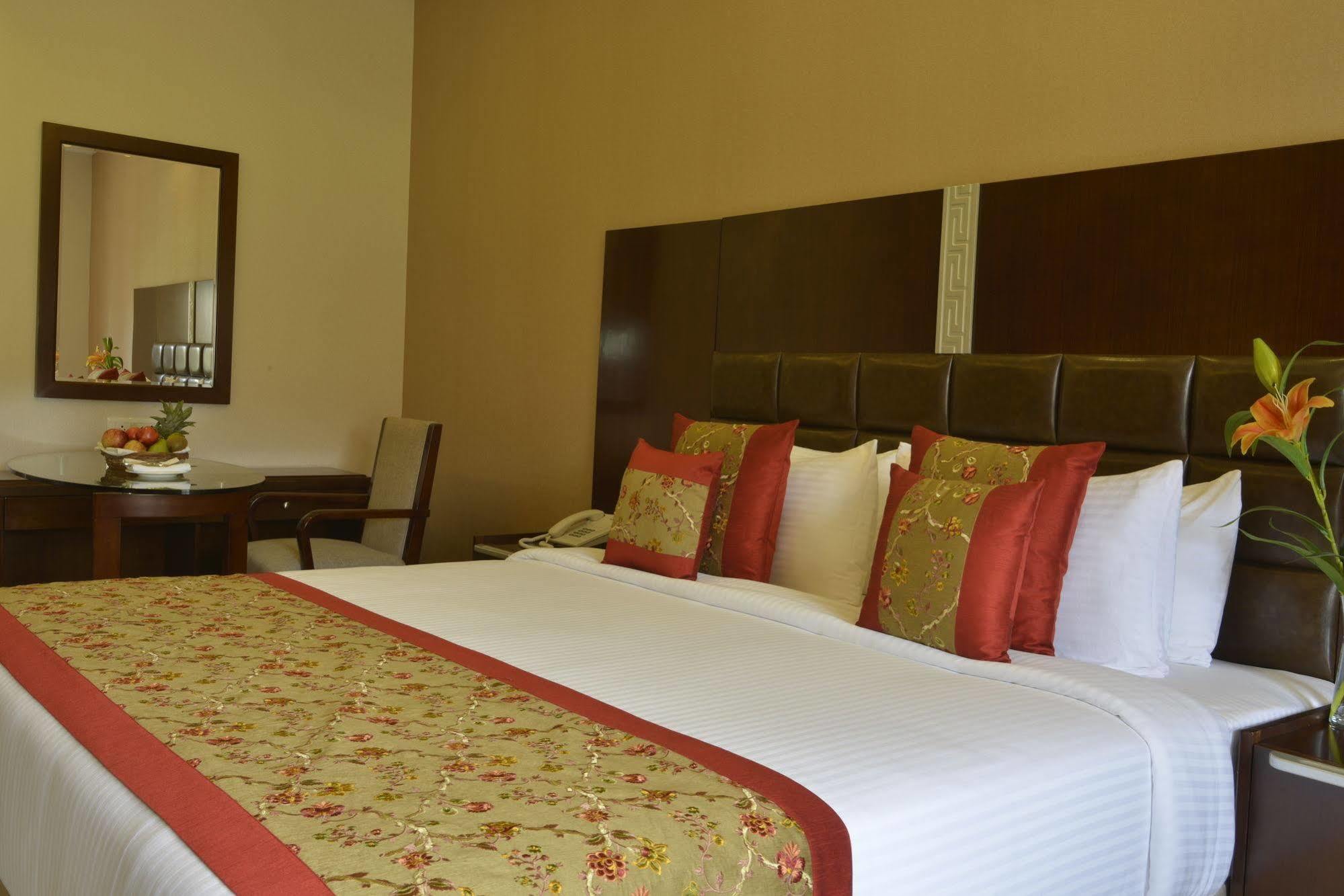 Orchha Palace And Convention Centre Dış mekan fotoğraf