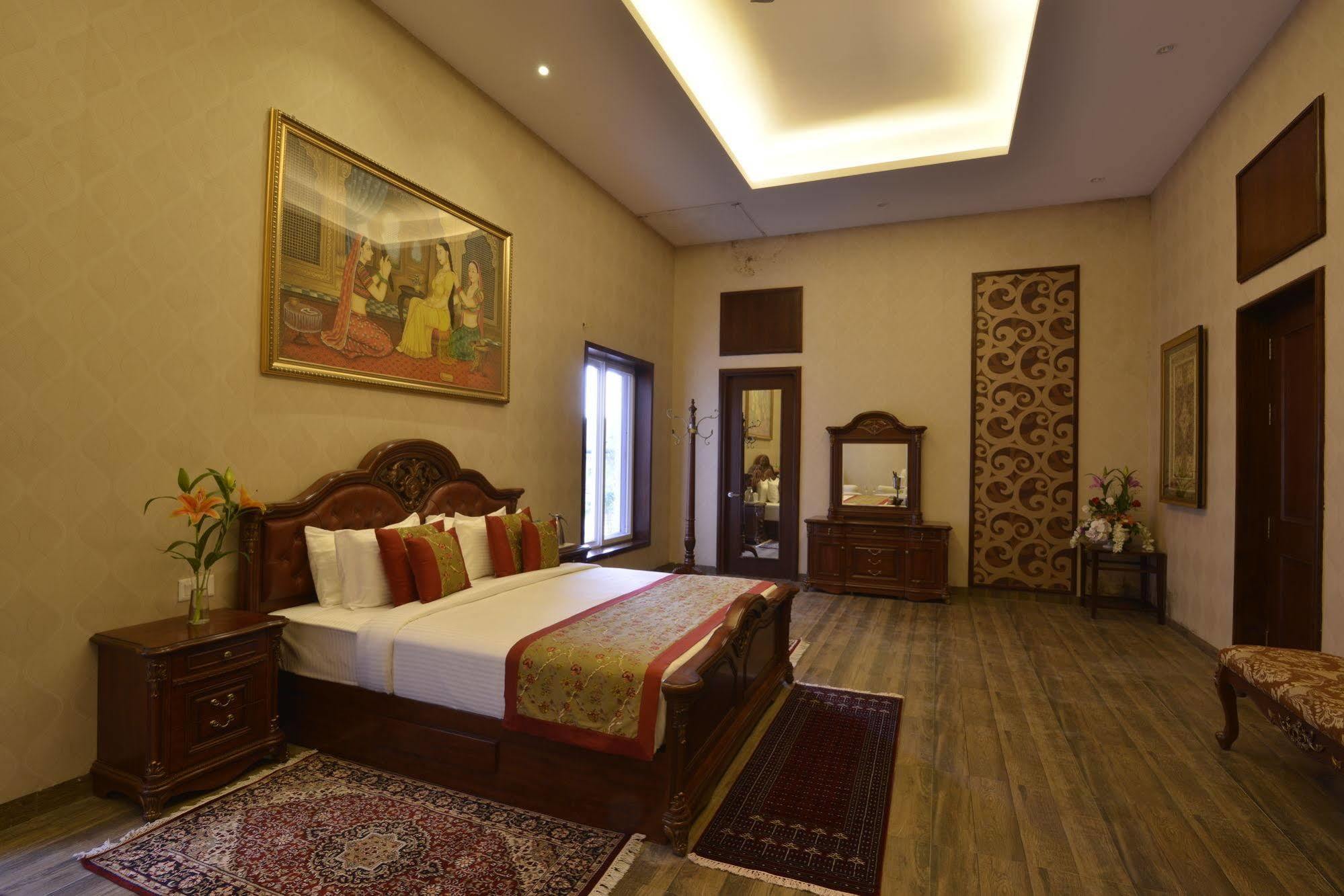 Orchha Palace And Convention Centre Dış mekan fotoğraf